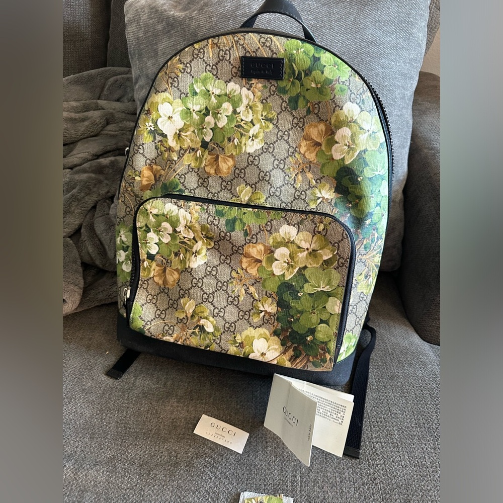 Gucci Bloom backpack black and green florals